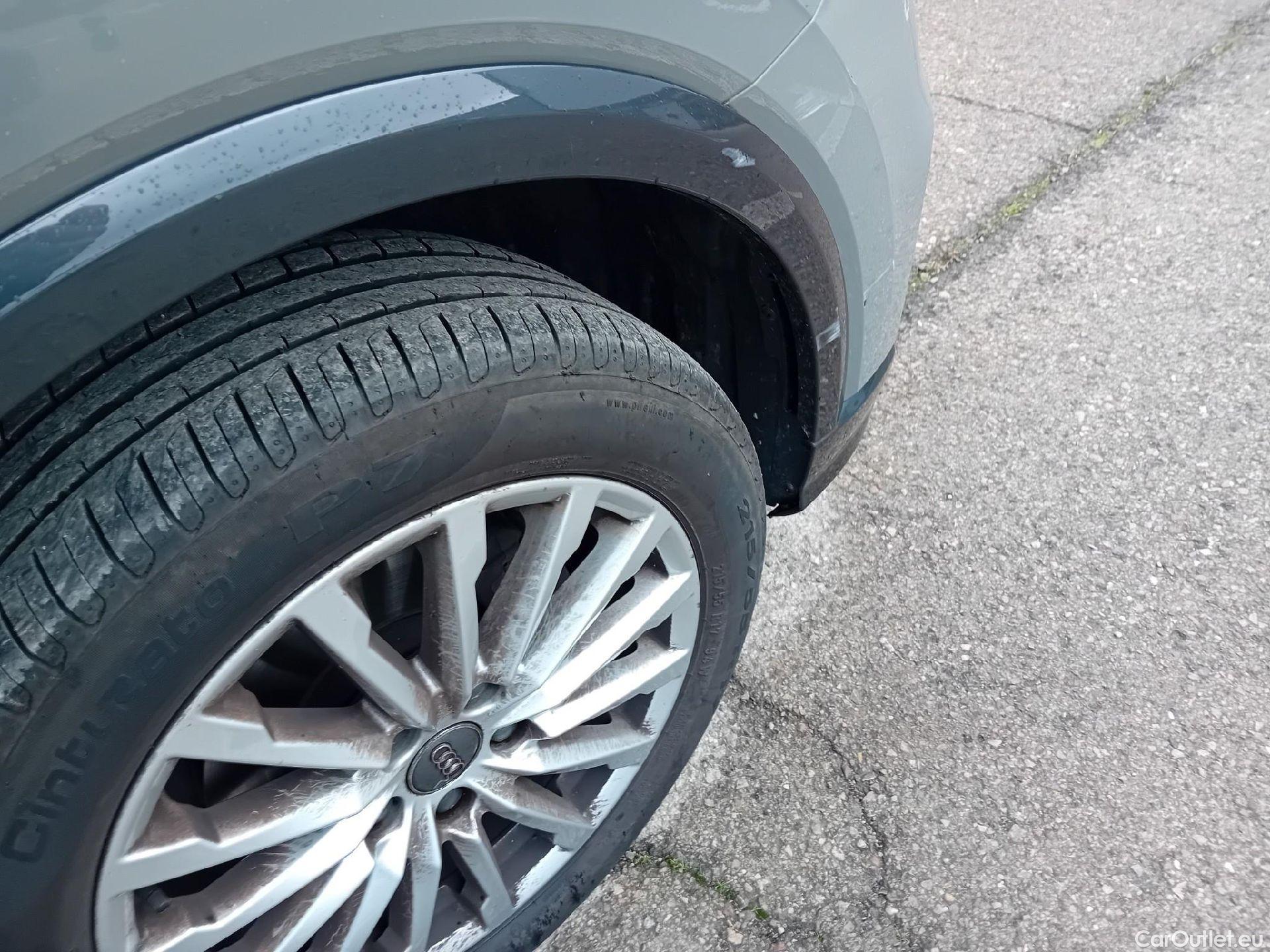  Audi  Q2 AUDI  / 2016 / 5P / todoterreno Design 30 TFSI 85kW (116CV) #51