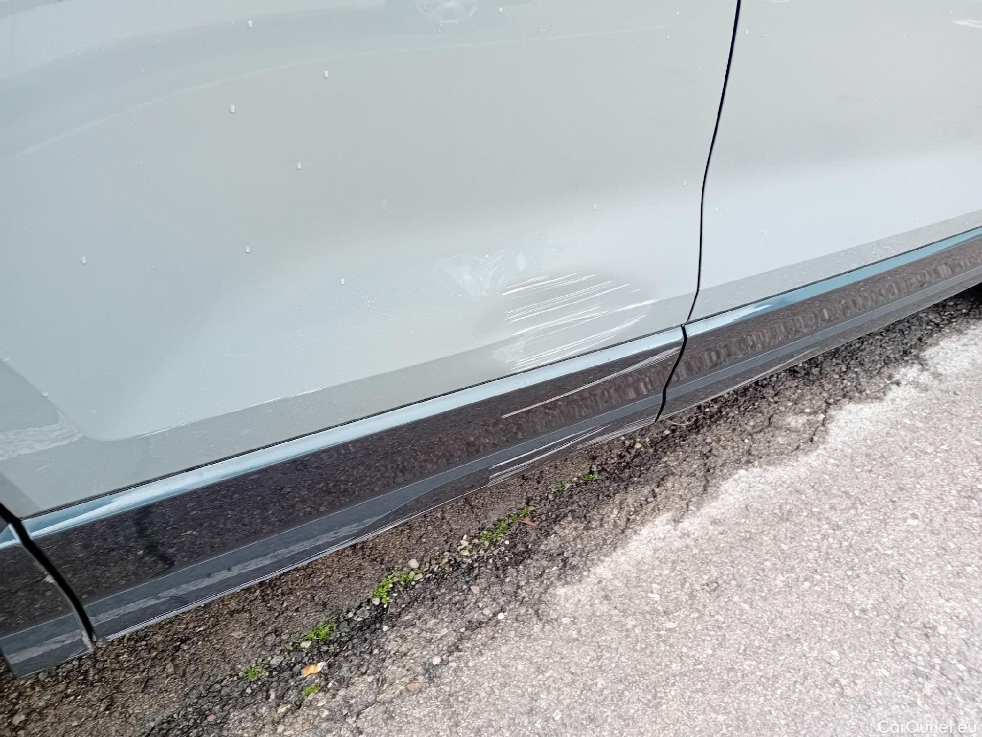  Audi  Q2 AUDI  / 2016 / 5P / todoterreno Design 30 TFSI 85kW (116CV) #42