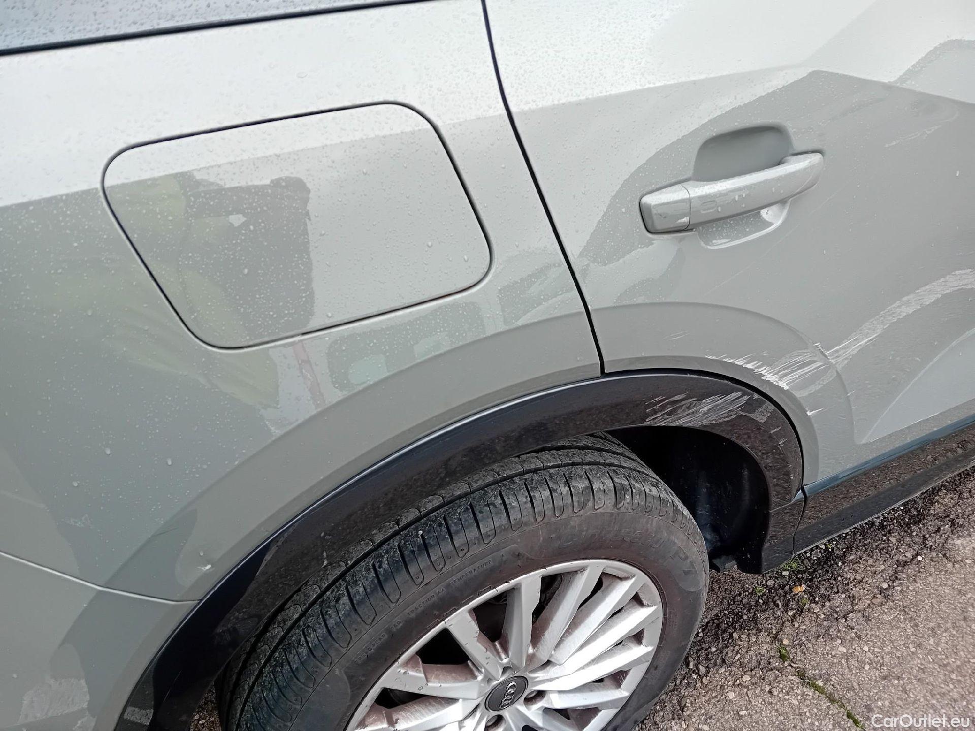  Audi  Q2 AUDI  / 2016 / 5P / todoterreno Design 30 TFSI 85kW (116CV) #35