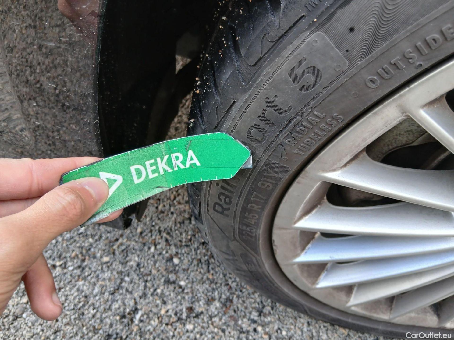  Audi  A3 AUDI  / 2020 / 5P / berlina con portón Sportback Advanced 30 TFSI 81kW Stron MildHybrid #15