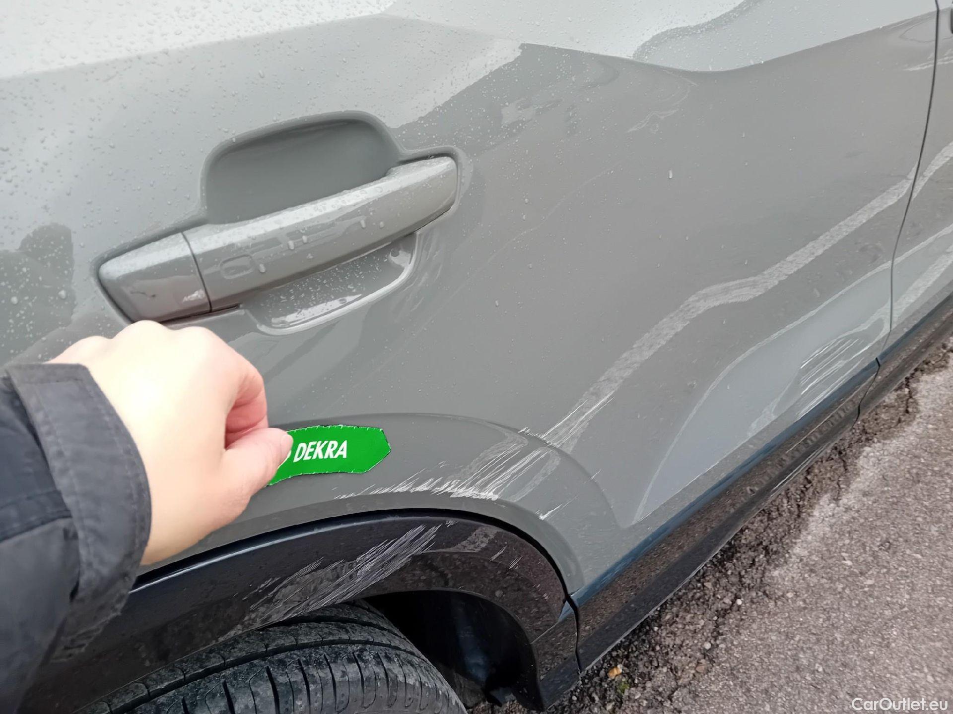  Audi  Q2 AUDI  / 2016 / 5P / todoterreno Design 30 TFSI 85kW (116CV) #40