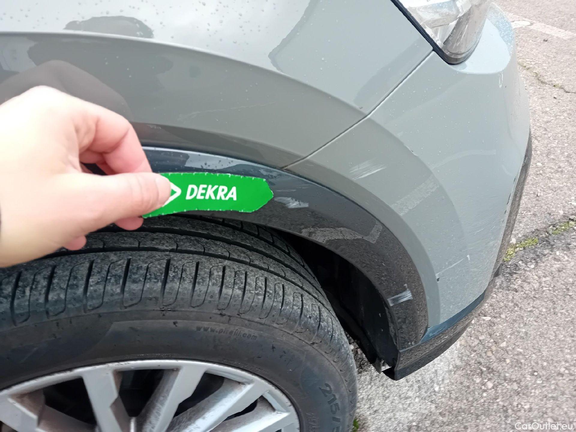  Audi  Q2 AUDI  / 2016 / 5P / todoterreno Design 30 TFSI 85kW (116CV) #50