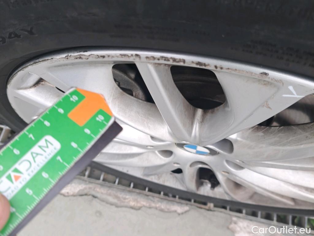  Bmw  Serie 1 BMW  / 2019 / 5P / berlina con portón 118i #13