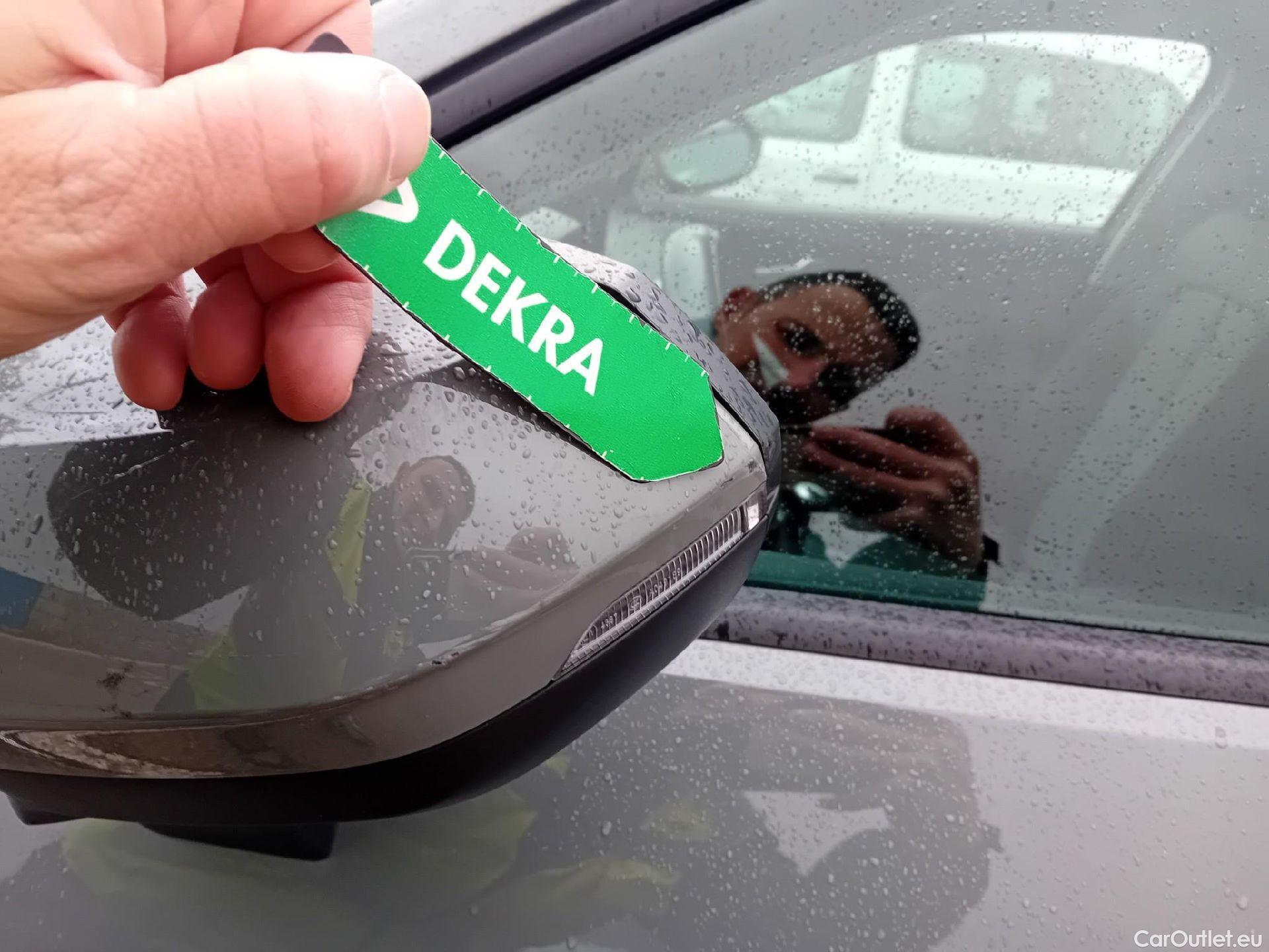  Audi  Q2 AUDI  / 2016 / 5P / todoterreno Design 30 TFSI 85kW (116CV) #15