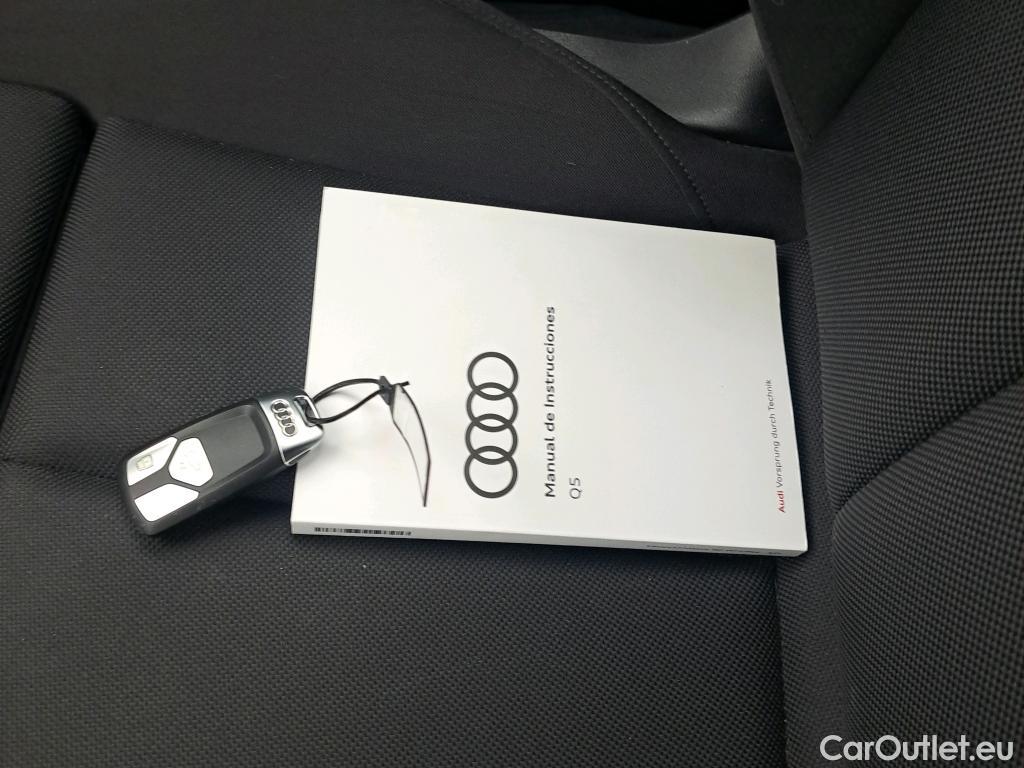  Audi  Q5  Sportback 35 TDI S line 2.0 TDI 165CV AT7 E6d #3