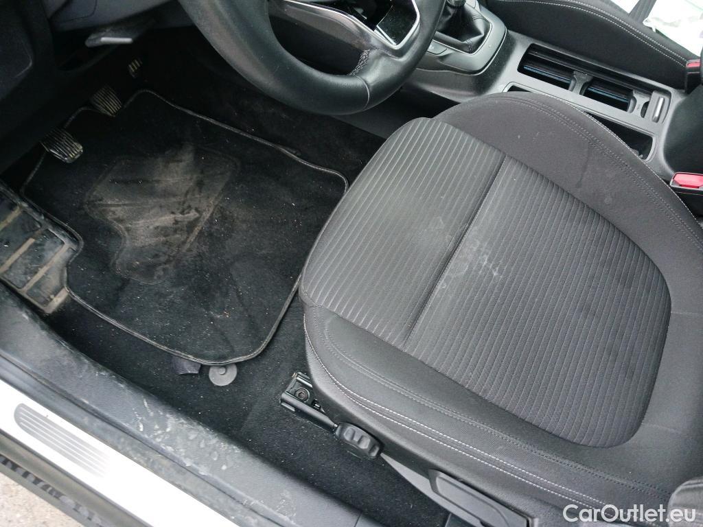  Ford  Focus FORD  / 2018 / 5P / familiar 1.5 Ecoblue 88kW Titanium SB #4