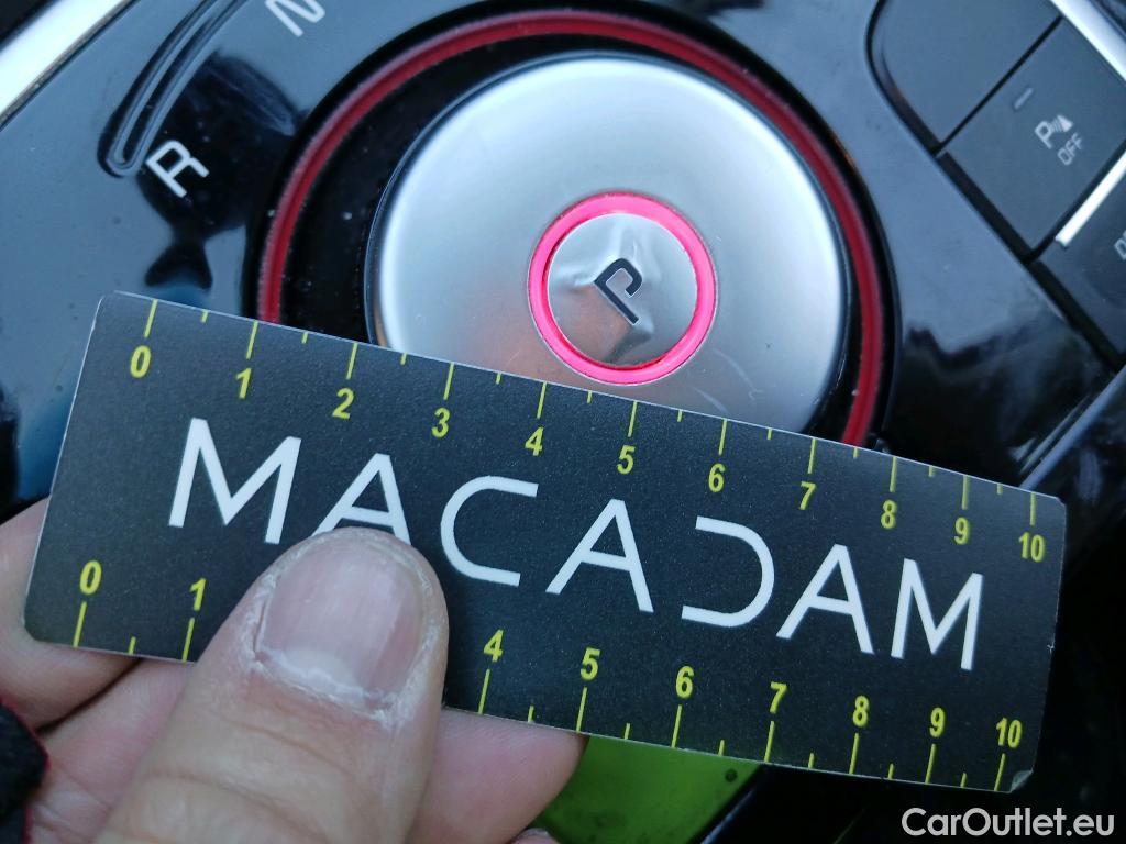  KIA  Niro KIA e- / 2016 / 5P / crossover e- 150kW (204CV) Drive (Long Range) #39