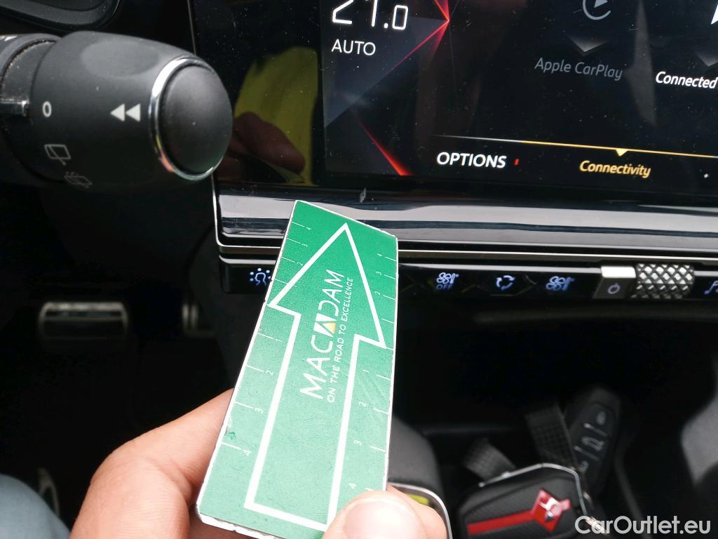  DS  DS7 DS DS 7 Crossback / 2017 / 5P / todoterreno BlueHDi DE 96kW (130CV) AT. PERF.LINE + #2