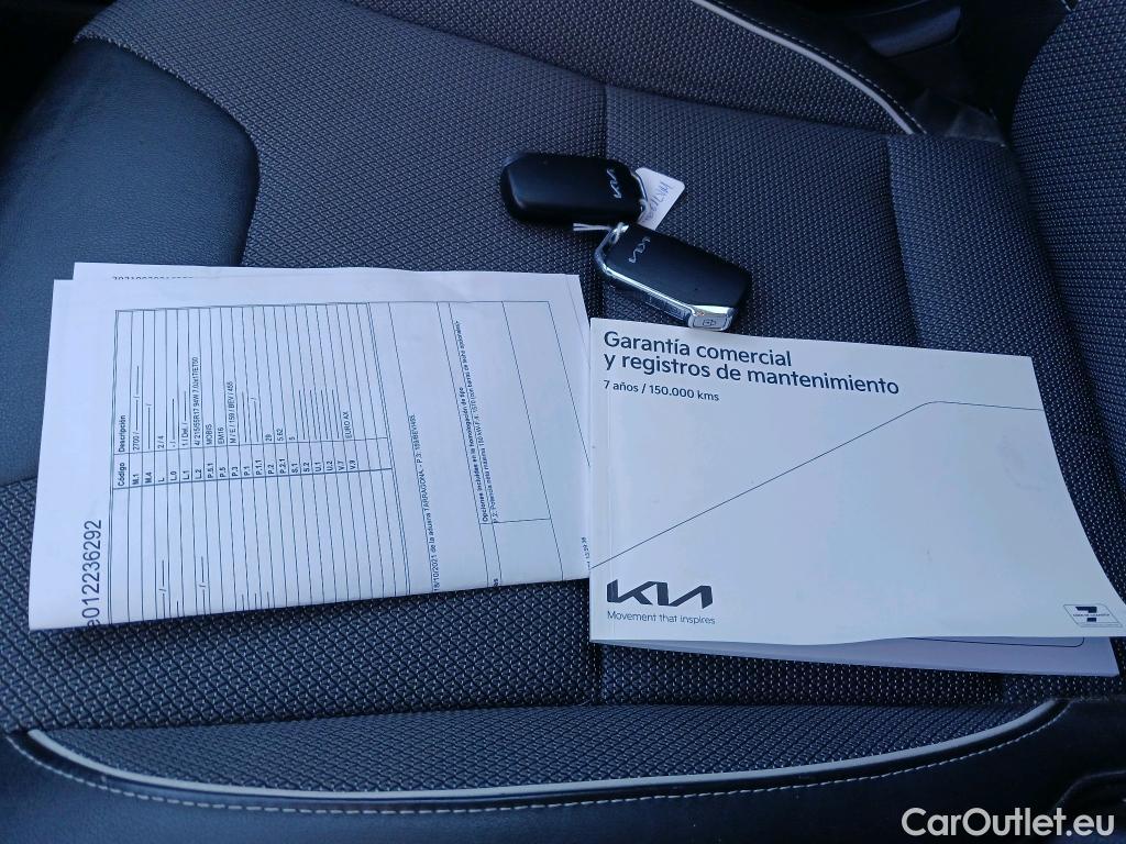  KIA  Niro KIA e- / 2016 / 5P / crossover e- 150kW (204CV) Drive (Long Range) #31