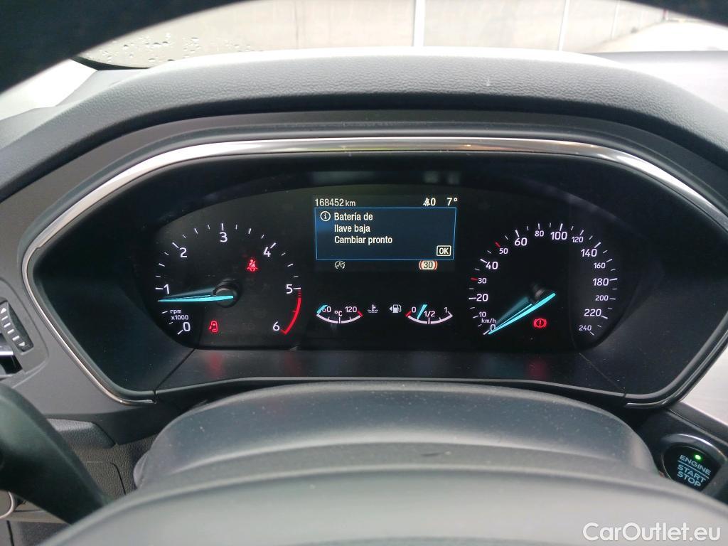  Ford  Focus FORD  / 2018 / 5P / familiar 1.5 Ecoblue 88kW Titanium SB #17