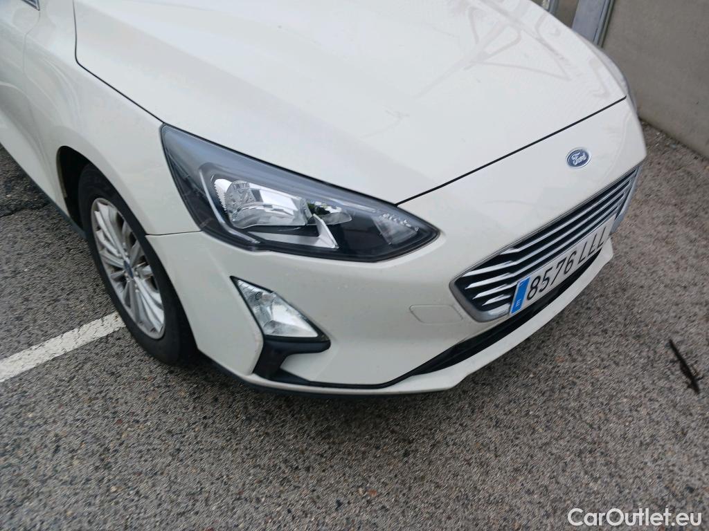  Ford  Focus FORD  / 2018 / 5P / familiar 1.5 Ecoblue 88kW Titanium SB #6