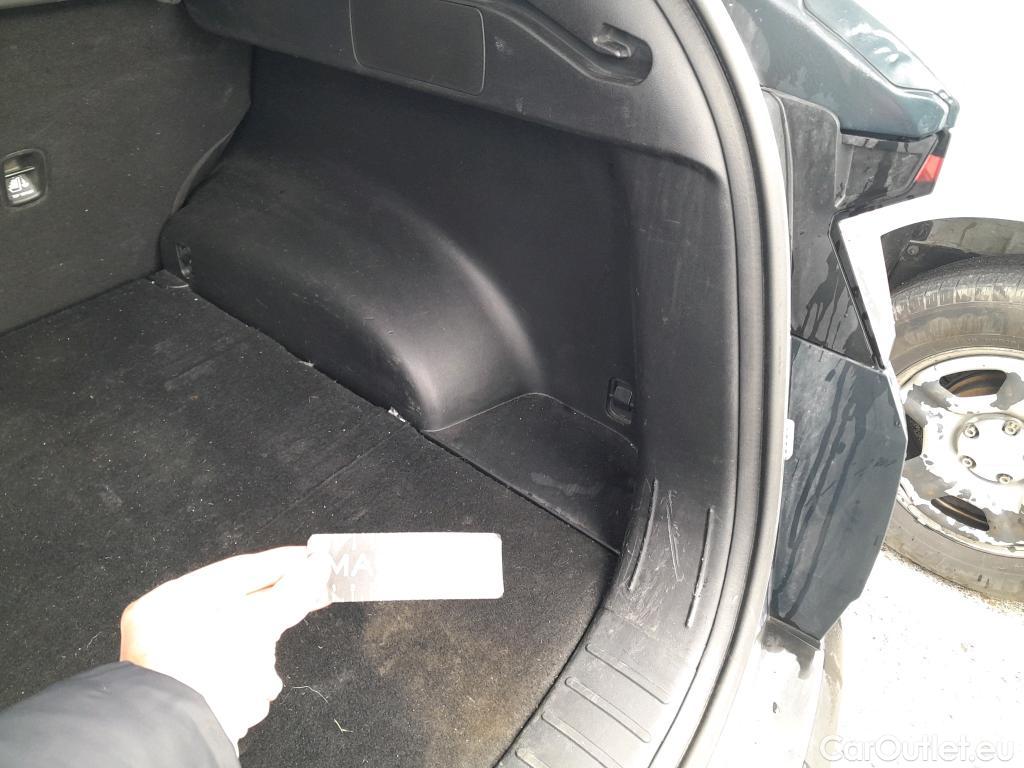  Hyundai  Tucson HYUNDAI  / 2020 / 5P / todoterreno 1.6 TGDI 169kW HEV Maxx Auto S/Cable Re. #13