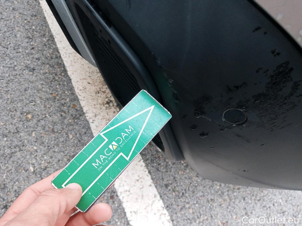  DS  DS7 DS DS 7 Crossback / 2017 / 5P / todoterreno BlueHDi DE 96kW (130CV) AT. PERF.LINE + #8