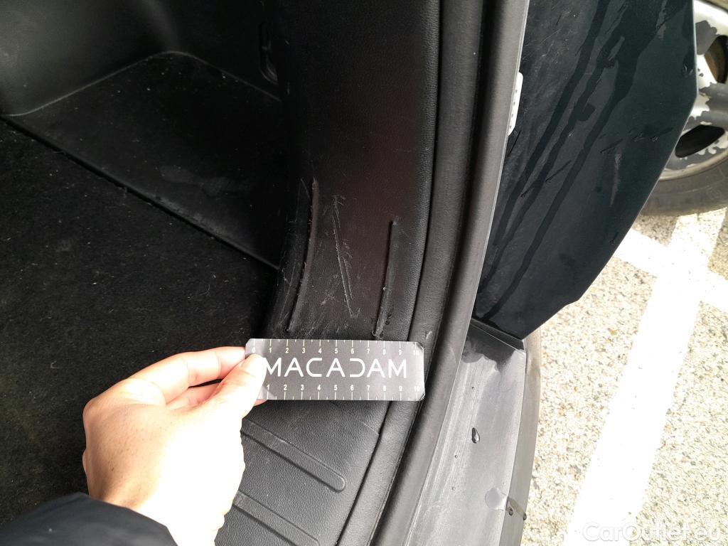  Hyundai  Tucson HYUNDAI  / 2020 / 5P / todoterreno 1.6 TGDI 169kW HEV Maxx Auto S/Cable Re. #15