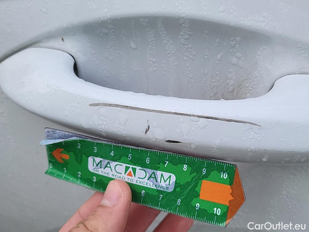  Hyundai  Tucson HYUNDAI  / 2020 / 5P / todoterreno 1.6 CRDI 85kW (115CV) Klass #9