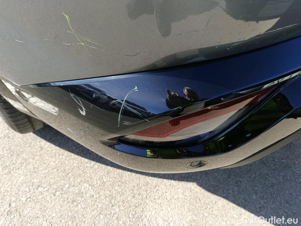  Renault  Austral  Techno 1.2 E-TECH Hybrid 200CV ATV 6E #18