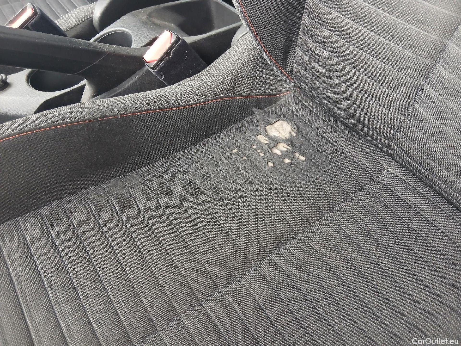  Peugeot  2008 PEUGEOT  / 2019 / 5P / todoterreno Active Pack Puretech 100 S&S BVM6 #15