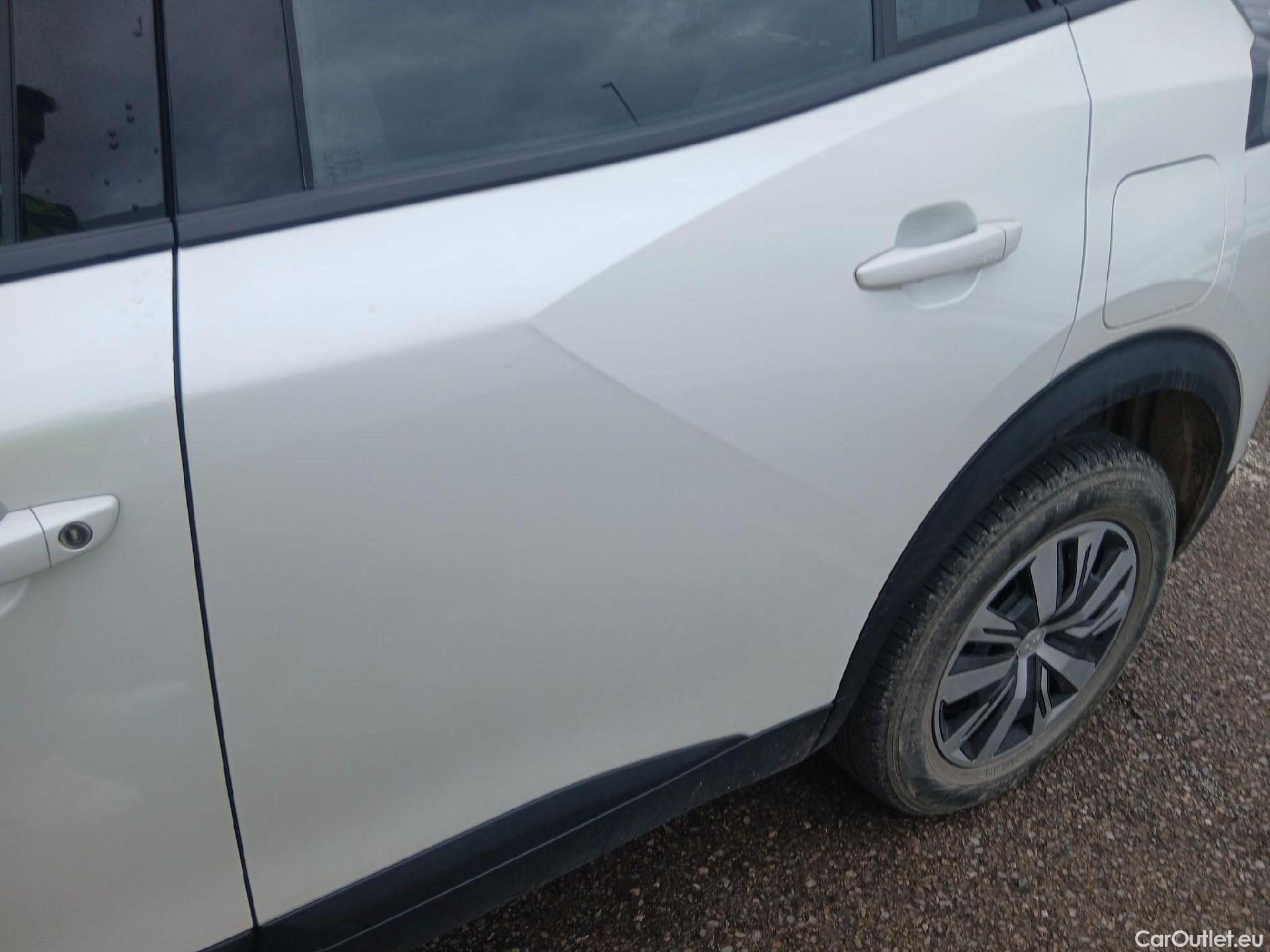  Peugeot  2008 PEUGEOT  / 2019 / 5P / todoterreno Active Pack Puretech 100 S&S BVM6 #5