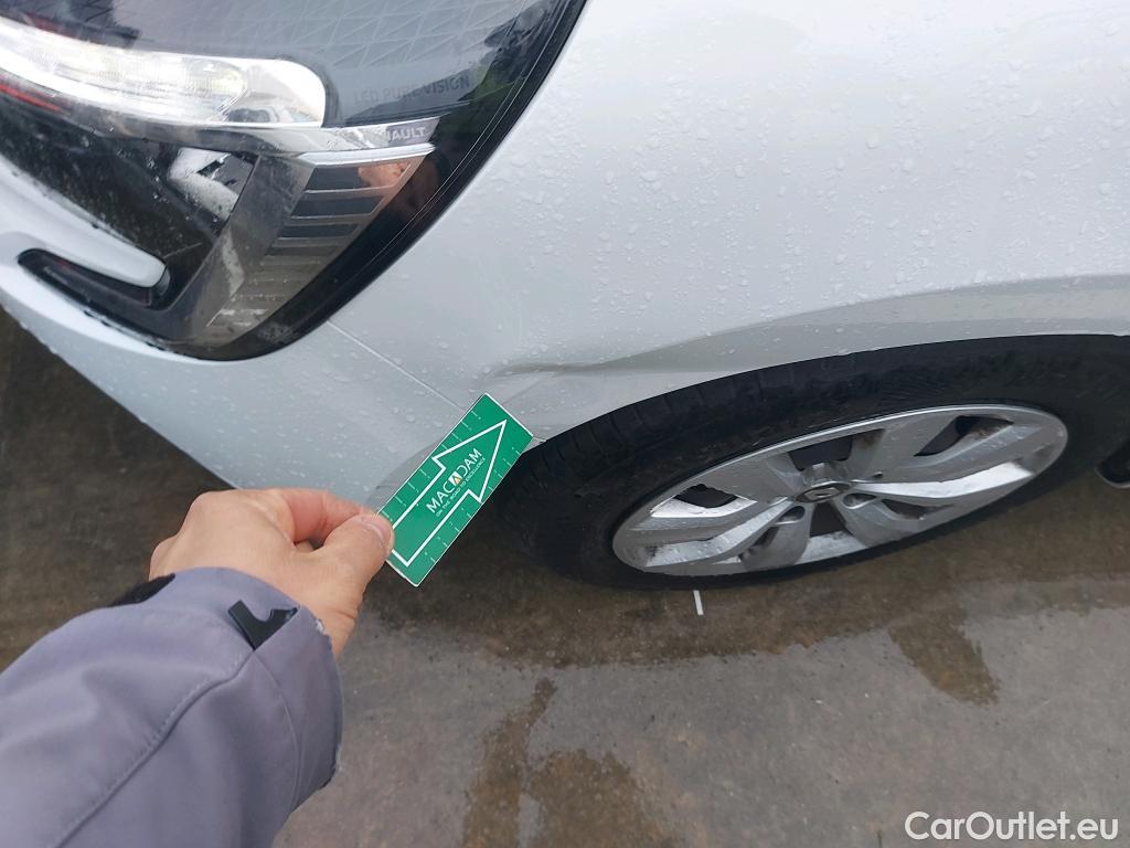  Renault  Clio RENAULT  / 2019 / 5P / berlina con portón Business Blue dCi 74kW (100CV) #8