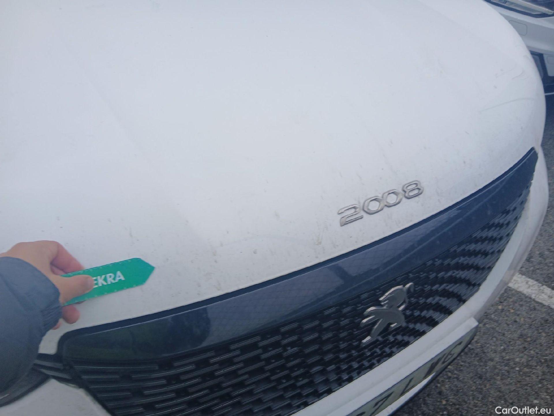  Peugeot  2008 PEUGEOT  / 2019 / 5P / todoterreno Allure BlueHDI 81kW (110CV) #6