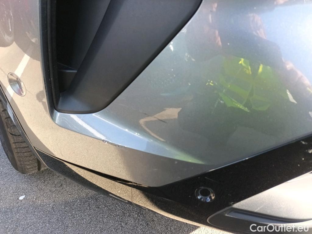  Renault  Austral  Techno 1.2 E-TECH Hybrid 200CV ATV 6E #8