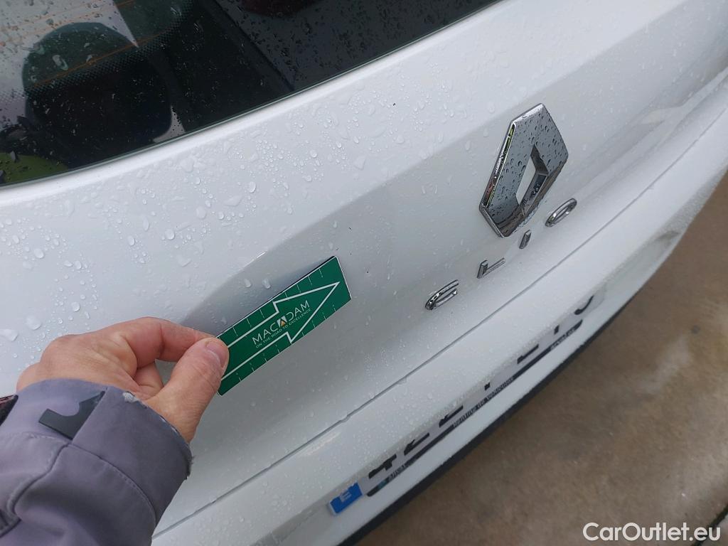  Renault  Clio RENAULT  / 2019 / 5P / berlina con portón Business Blue dCi 74kW (100CV) #4