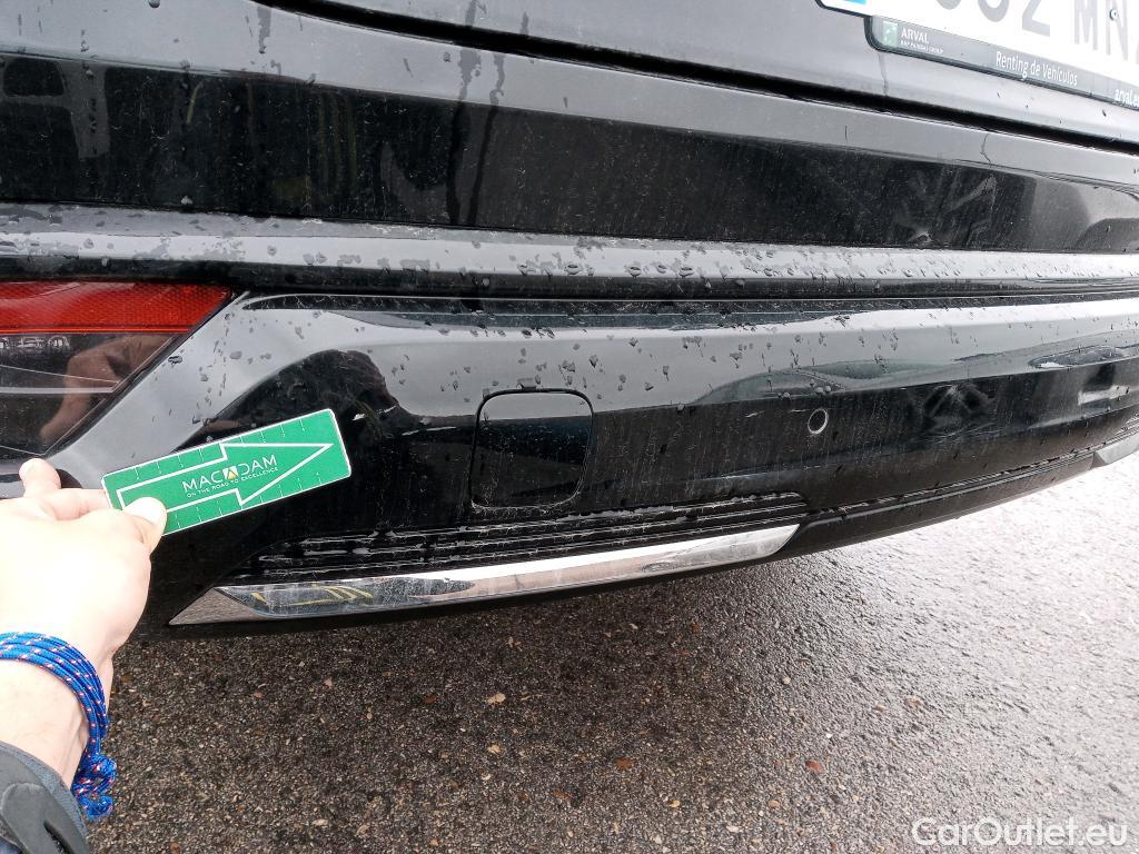  Renault  Espace  VI Iconic E-Tech Hybrid 1.2 E-TECH Hybrid 200CV ATV 7 Plazas 6E #11