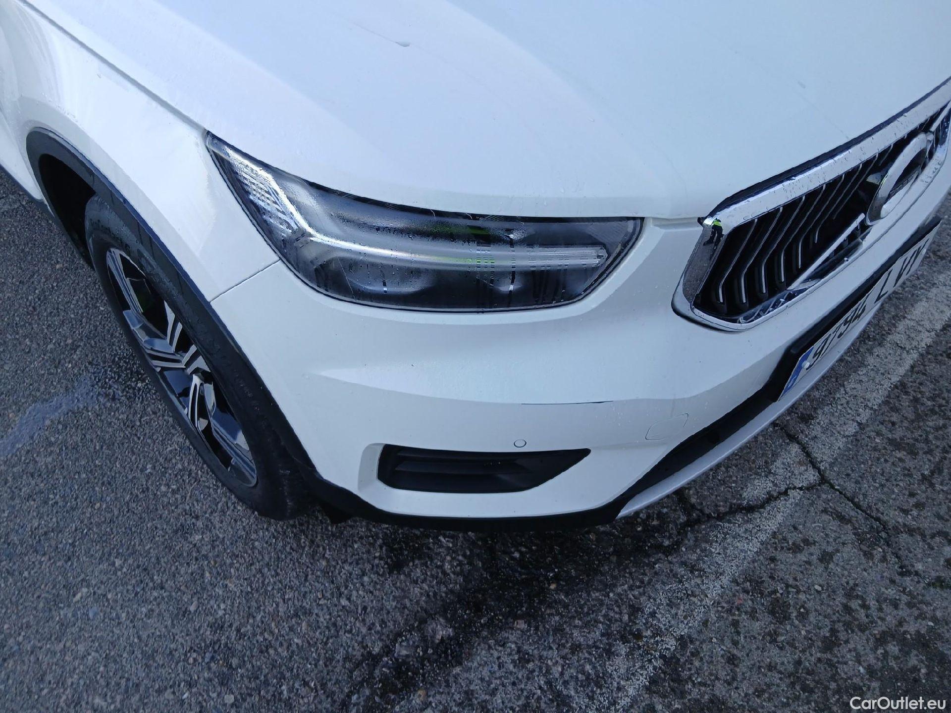 Volvo  XC 40 VOLVO XC40 / 2017 / 5P / todoterreno 1.5 T4 Twin Recharge Inscription Ex Auto #2