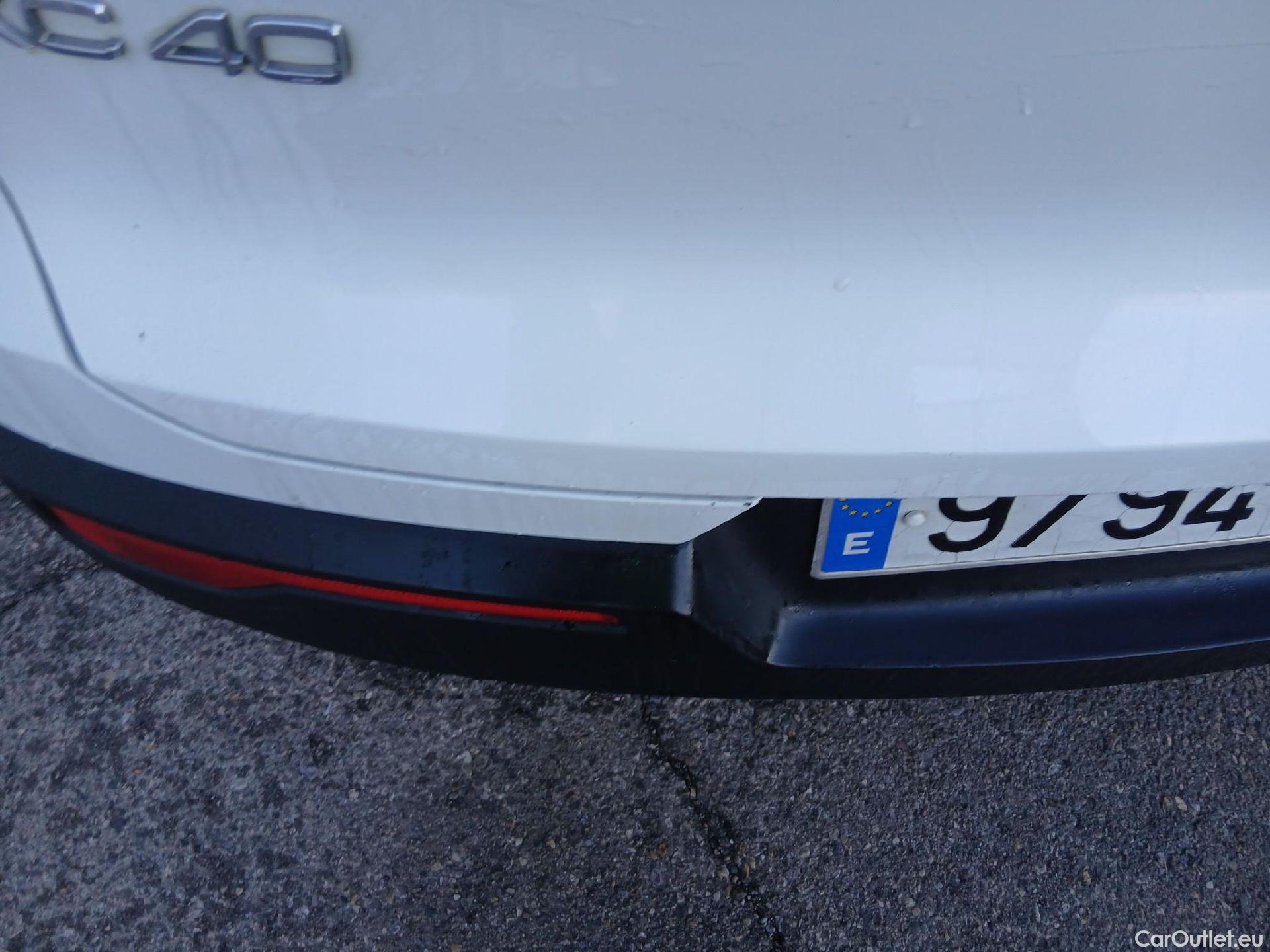  Volvo  XC 40 VOLVO XC40 / 2017 / 5P / todoterreno 1.5 T4 Twin Recharge Inscription Ex Auto #5