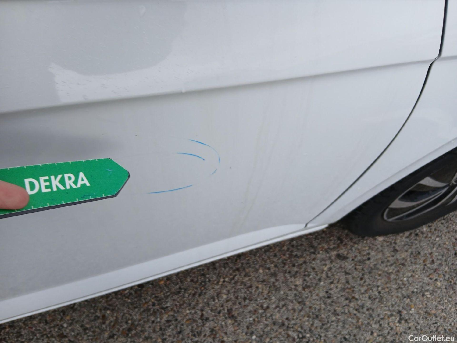  Volkswagen  Polo VOLKSWAGEN  / 2021 / 5P / berlina con portón Life 1.0 TSI 70kW (95CV) #26