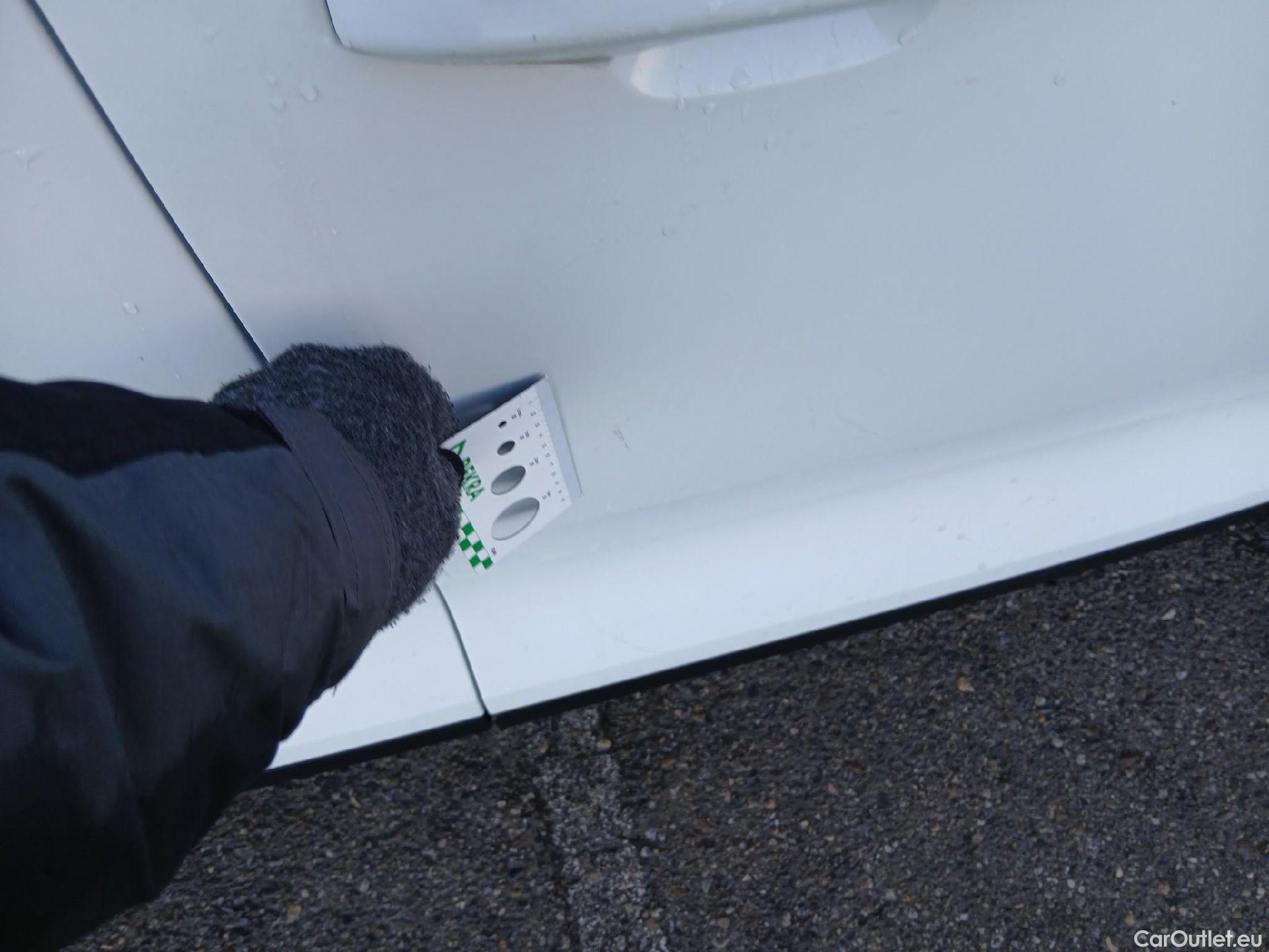  Volvo  XC 40 VOLVO XC40 / 2017 / 5P / todoterreno 1.5 T4 Twin Recharge Inscription Ex Auto #9