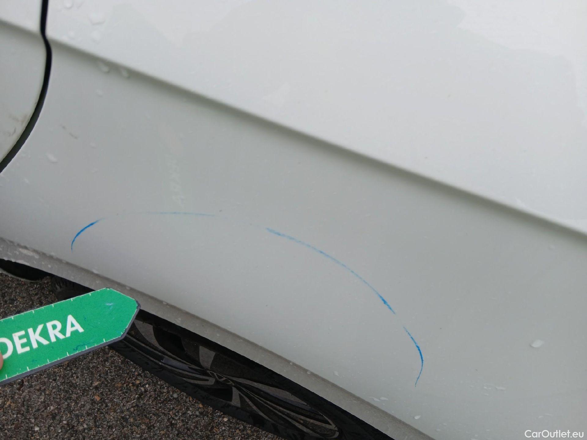  Volkswagen  Polo VOLKSWAGEN  / 2021 / 5P / berlina con portón Life 1.0 TSI 70kW (95CV) #17