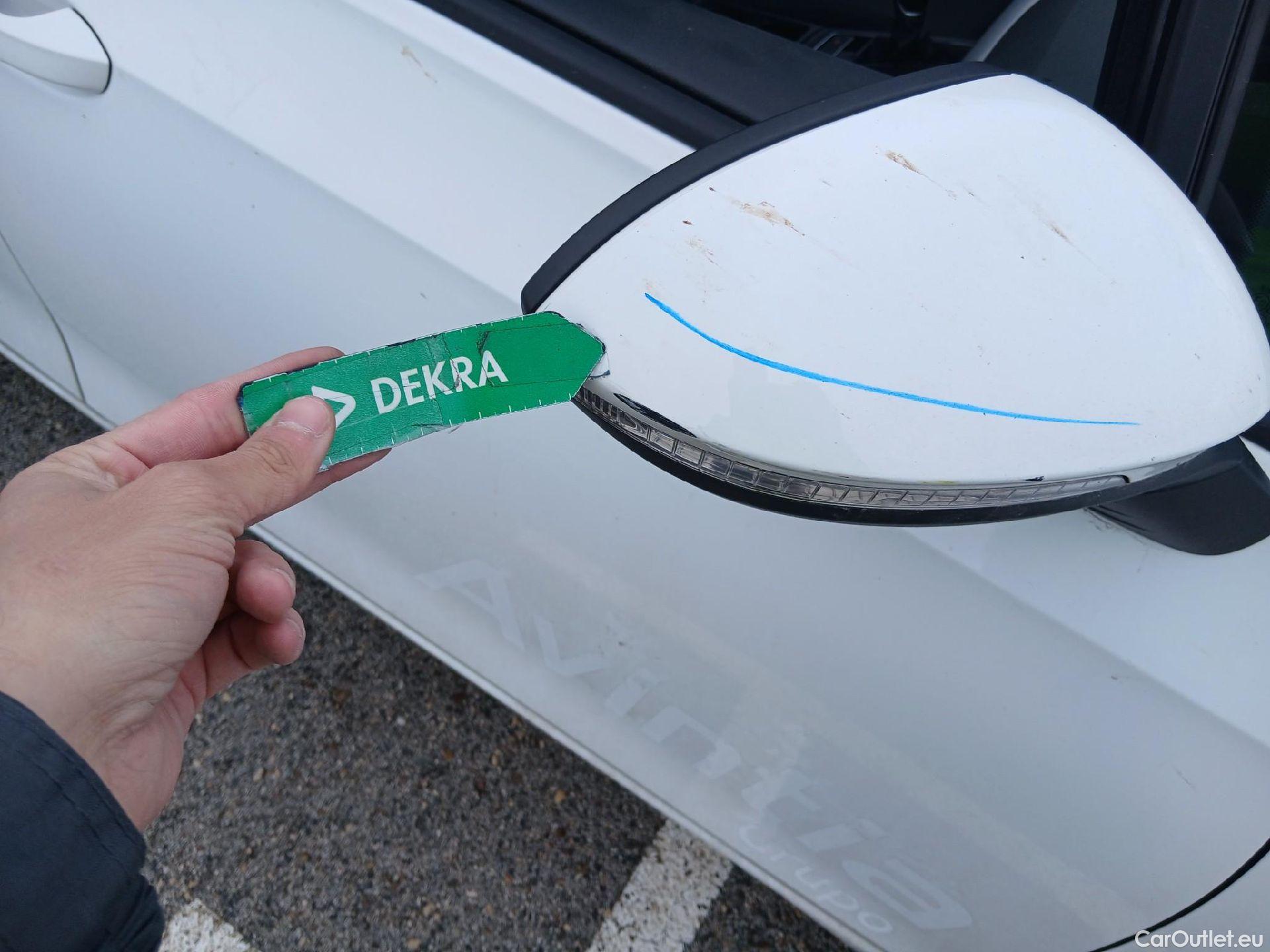  Volkswagen  Golf  VOLKSWAGEN / 2020 / 5P / berlina con portón 2.0 TDI 85kW (115CV) #40