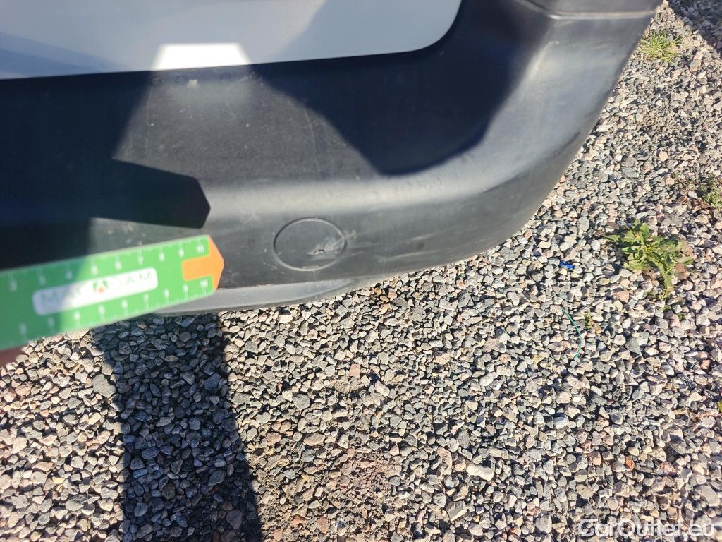  Citroen  Berlingo CITROEN  / 2018 / 4P / monovolumen compacto Talla M BlueHDi 100 S&S LIVE PACK #17