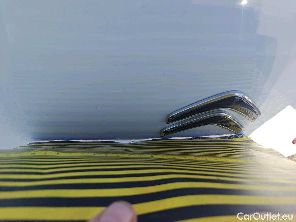  Citroen  Berlingo CITROEN  / 2018 / 4P / monovolumen compacto Talla M BlueHDi 100 S&S LIVE PACK #32