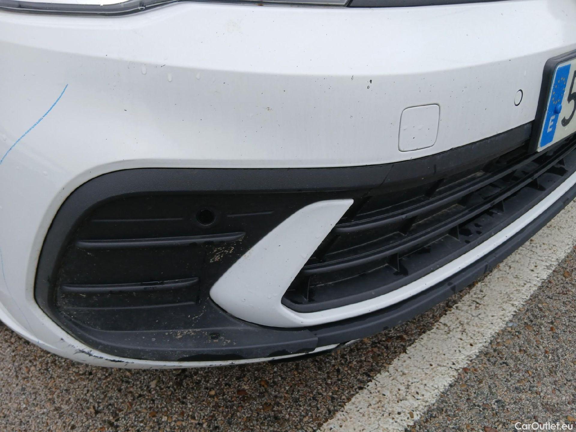  Volkswagen  Polo VOLKSWAGEN  / 2021 / 5P / berlina con portón Life 1.0 TSI 70kW (95CV) #8