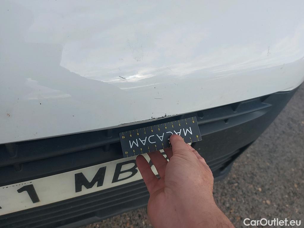  Citroen  Berlingo CITROEN  / 2018 / 4P / monovolumen compacto Talla M BlueHDi 100 S&S LIVE PACK #17