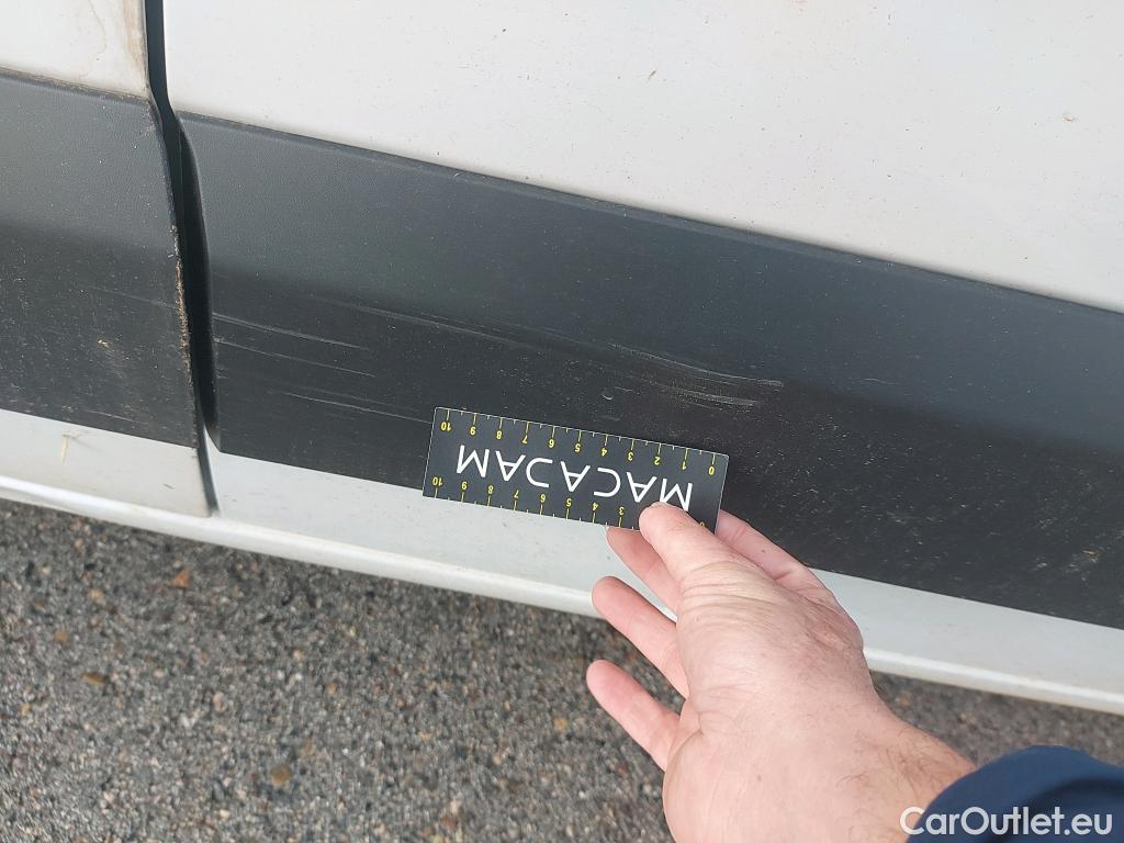  Citroen  Berlingo CITROEN  / 2018 / 4P / monovolumen compacto Talla M BlueHDi 100 S&S LIVE PACK #19