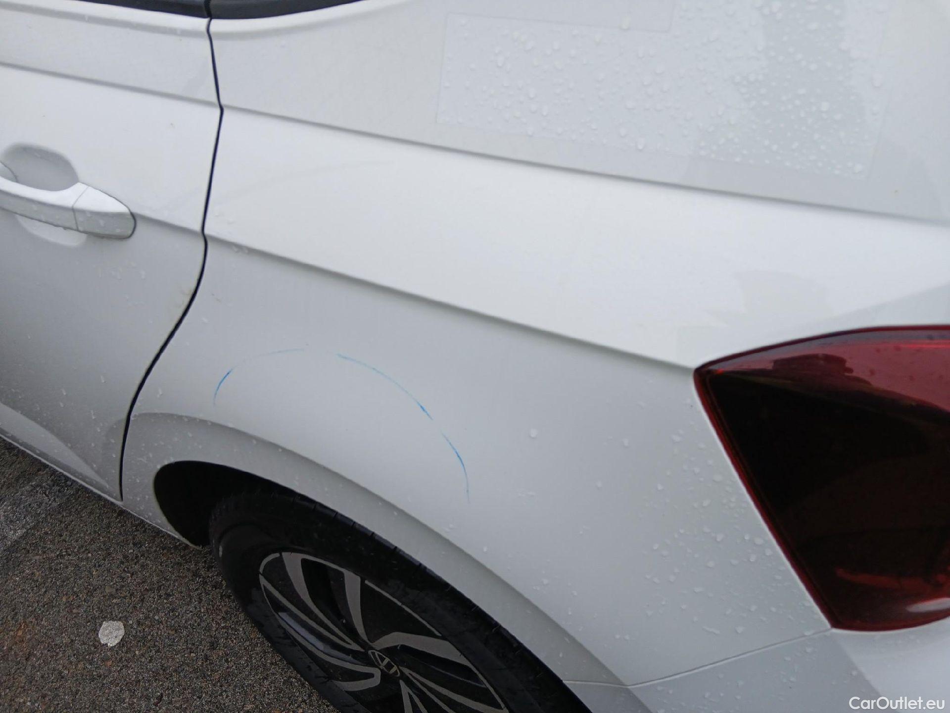  Volkswagen  Polo VOLKSWAGEN  / 2021 / 5P / berlina con portón Life 1.0 TSI 70kW (95CV) #16