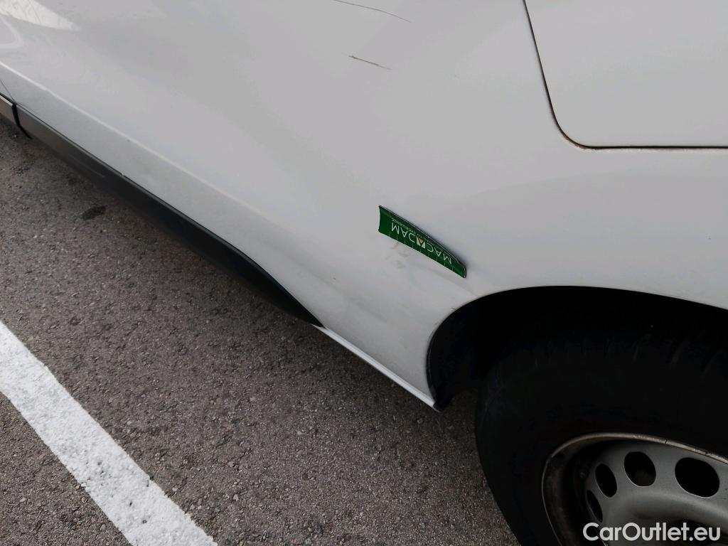  Peugeot  Expert PEUGEOT  / 2016 / 4P / furgón Furgón Premium 1.5 BlueHDi 100 Standard (AC) #4