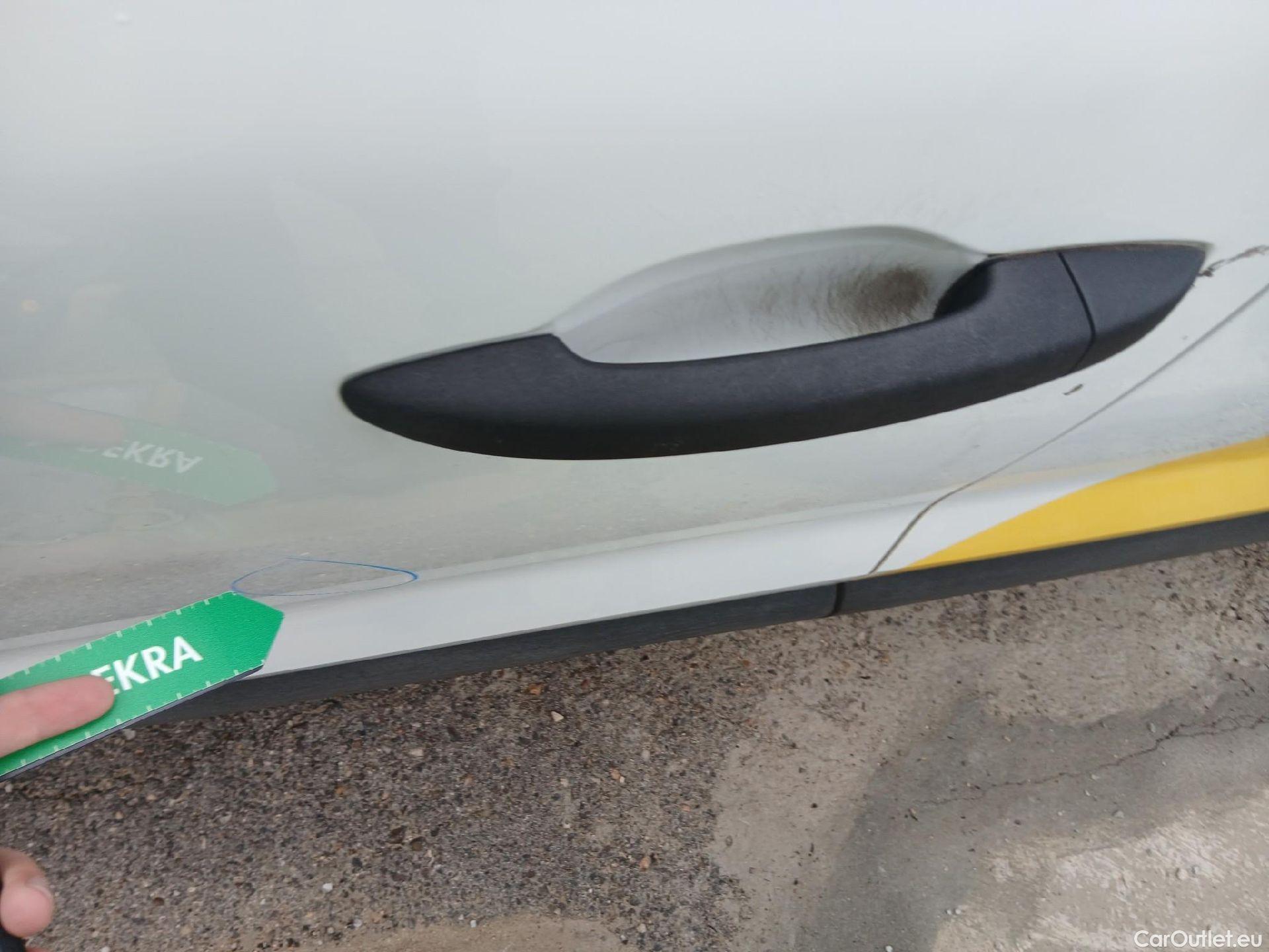  Renault  EXPRESS RENAULT  / 2021 / 4P / furgón derivado de turismo Confort 1.5 Blue dCi 55 kW (75 cv) #13