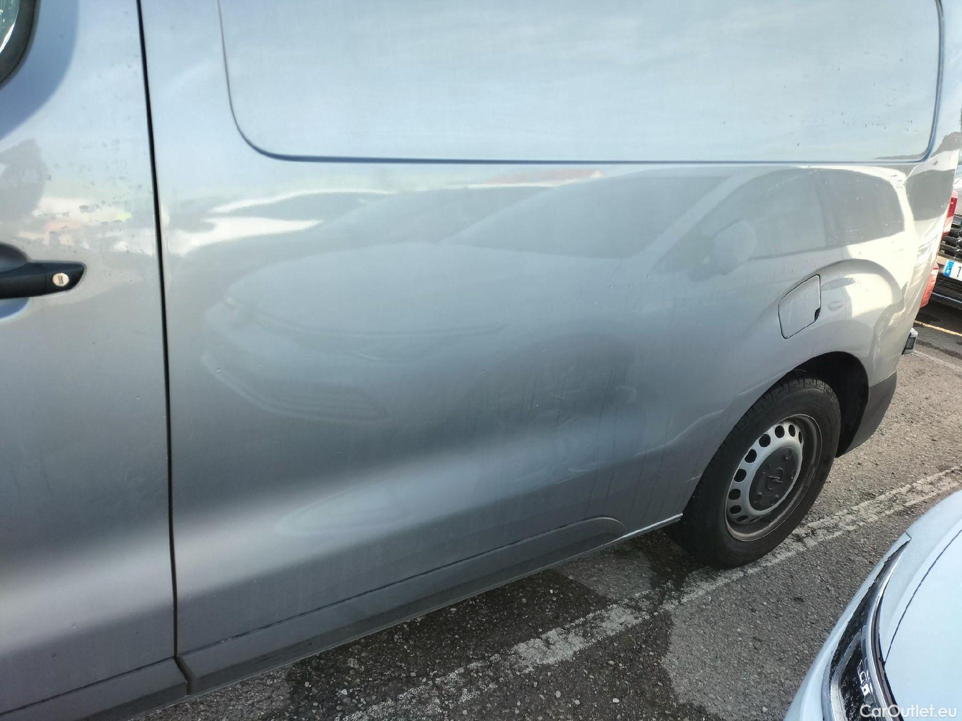  Opel  Vivaro OPEL  / 2019 / 4P / furgón 1.5 Diésel 88kW (120CV) M Std Select #22