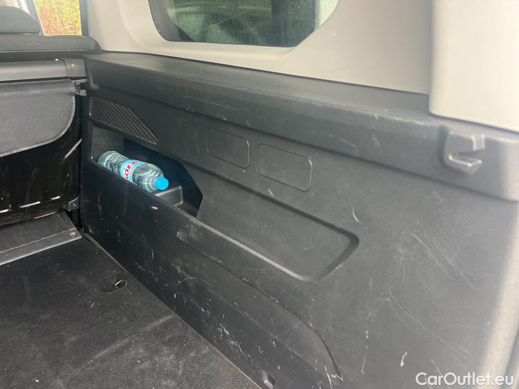  Peugeot  RIFTER PEUGEOT  / 2018 / 5P / monovolumen compacto Active Long BlueHDi 73kW #8