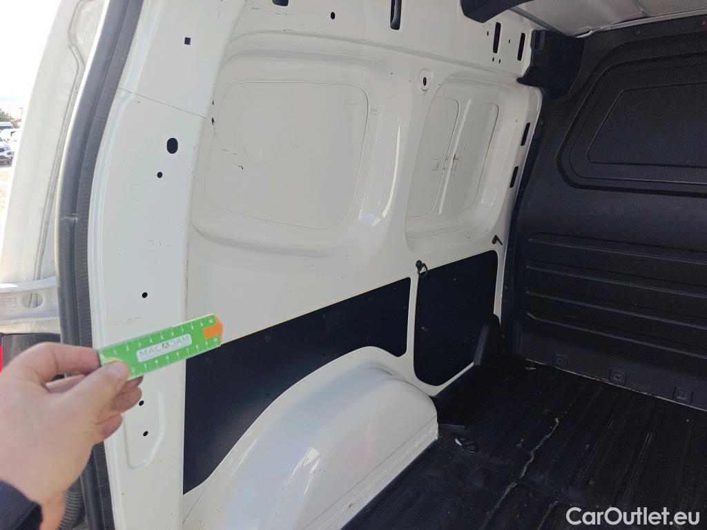  Mercedes  Citan MERCEDES-BENZ  / 2021 / 4P / furgón derivado de turismo 110 CDI 70kW Furgón Base Largo (AC) #12