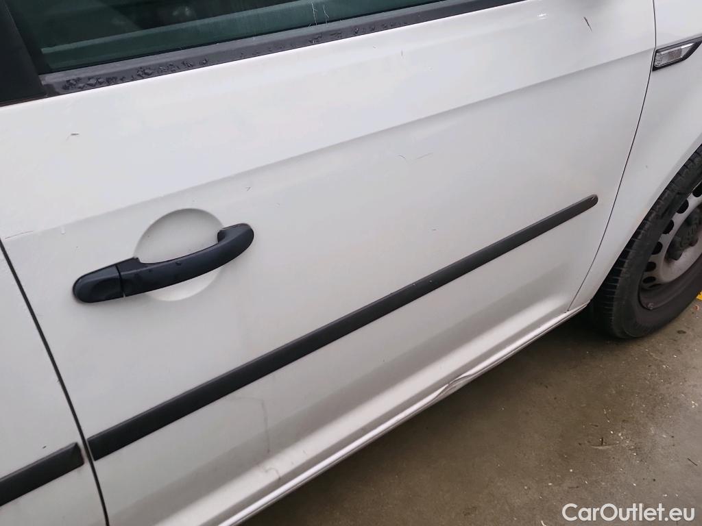  Volkswagen  Caddy VOLKSWAGEN  / 2015 / 4P / combi Business 2.0 TDI 55kW (75CV) BMT #13