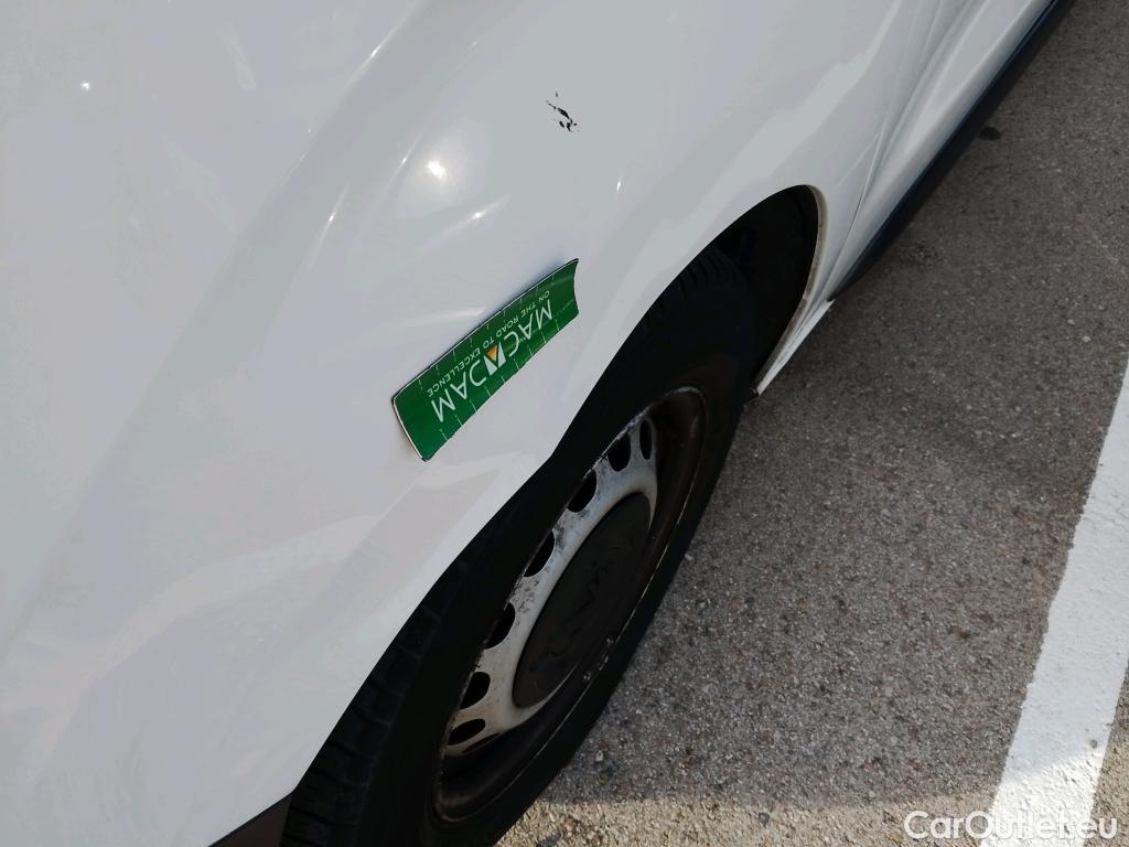  Peugeot  Expert PEUGEOT  / 2016 / 4P / furgón Furgón Premium 1.5 BlueHDi 100 Standard (AC) #32