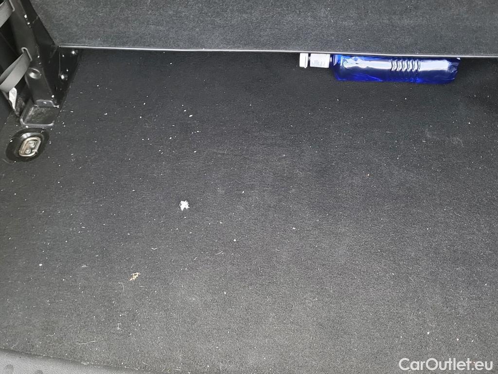  Volkswagen  Caddy VOLKSWAGEN  / 2015 / 5P / monovolumen compacto Maxi Trendline 2.0 TDI 75kW (102CV) BMT #19