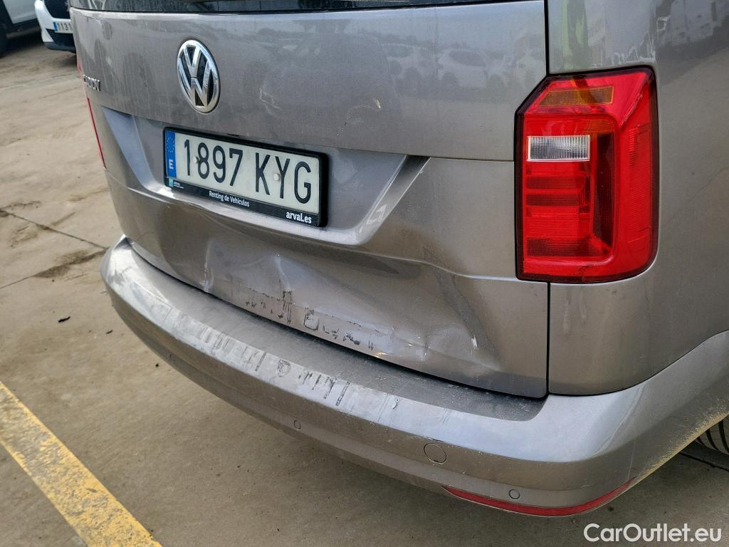  Volkswagen  Caddy VOLKSWAGEN  / 2015 / 5P / monovolumen compacto Maxi Trendline 2.0 TDI 75kW (102CV) BMT #9