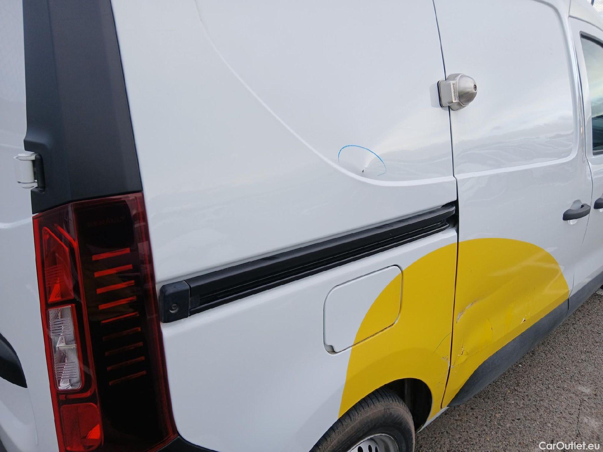  Renault  EXPRESS RENAULT  / 2021 / 4P / furgón derivado de turismo Confort 1.5 Blue dCi 55 kW (75 cv) #23