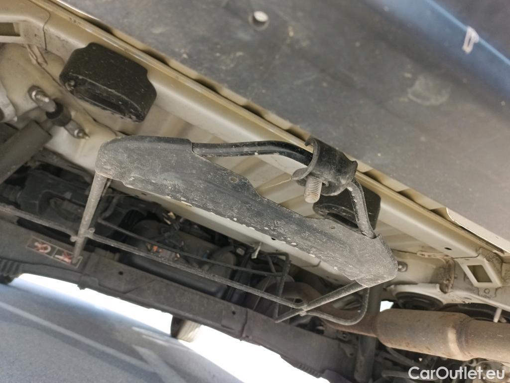  Peugeot  Partner  Pro L1 1.5 HDi 75CV MT5 E6dT #16